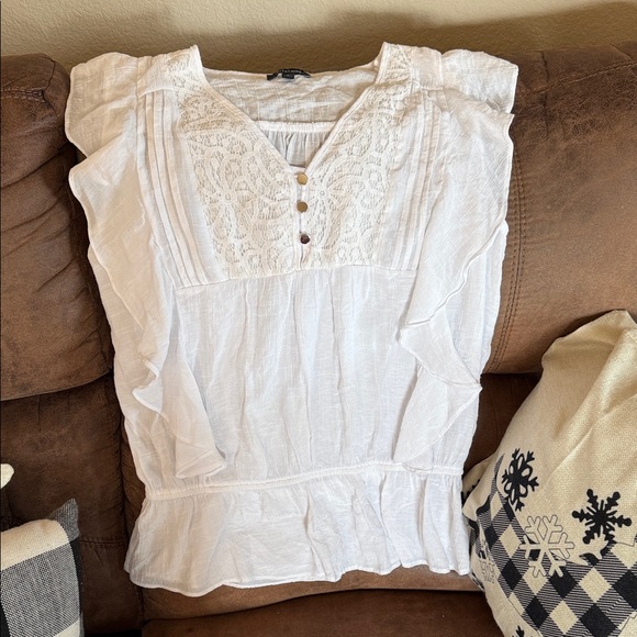 Notations Tops - Notations White Lace Accent Blouse